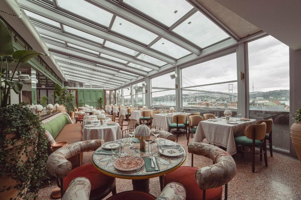 Crowne Plaza Istanbul - Ortakoy Bosphorus by IHG - 19
