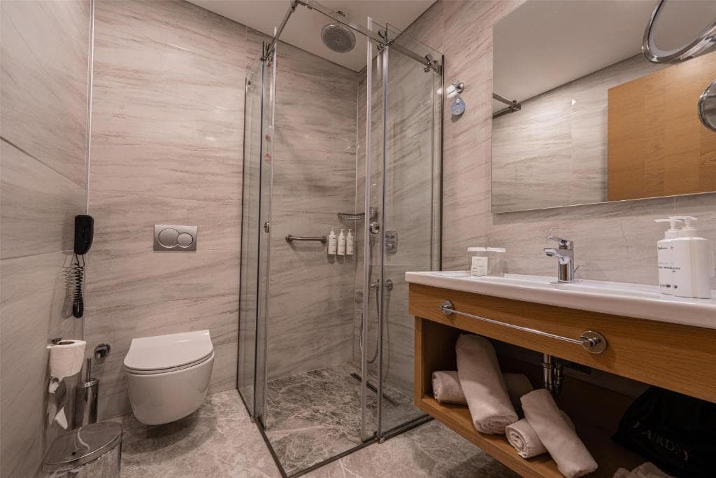 Radisson Hotel Istanbul Harbiye - 37