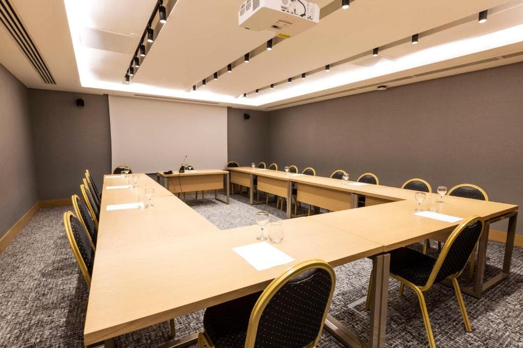 Radisson Hotel Istanbul Harbiye - 40