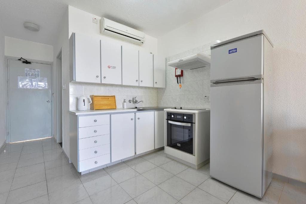 Napa Prince Hotel Apts - 37