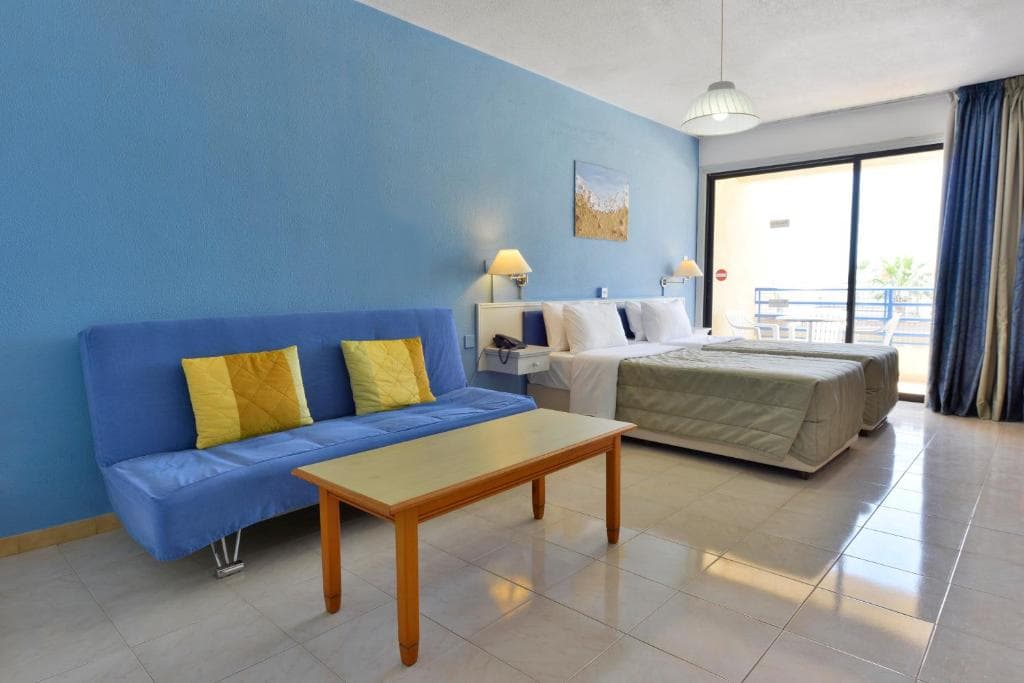 Napa Prince Hotel Apts - 75