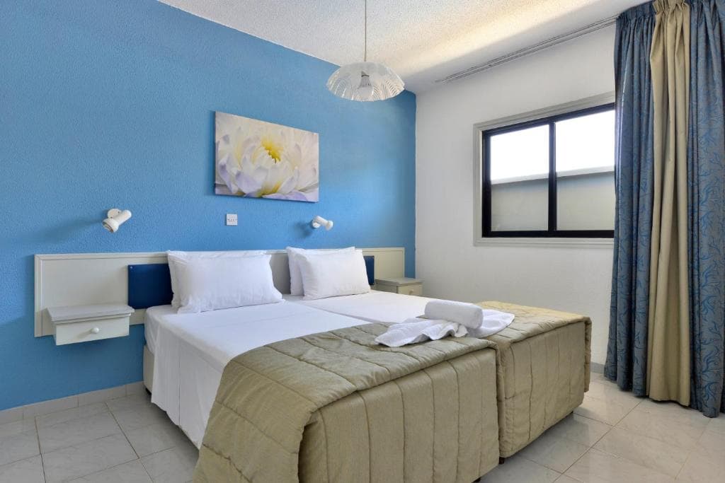 Napa Prince Hotel Apts - 77