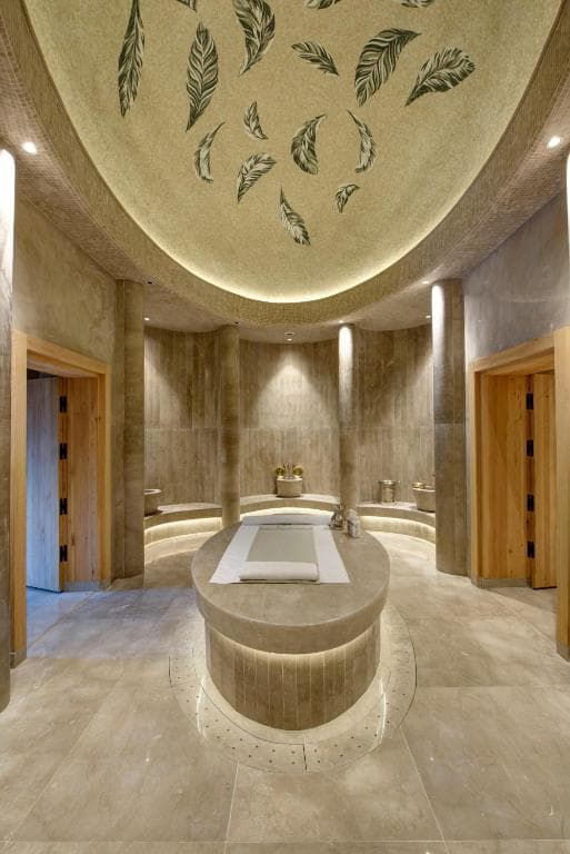 Hotel Regnum The Crown - 19