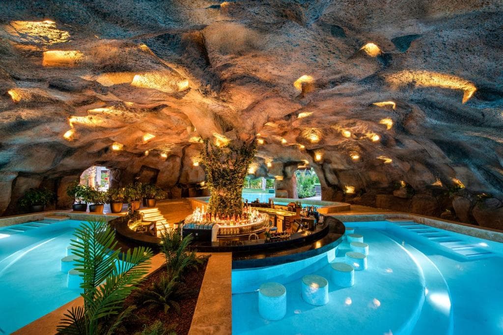 Hotel Regnum The Crown - 28