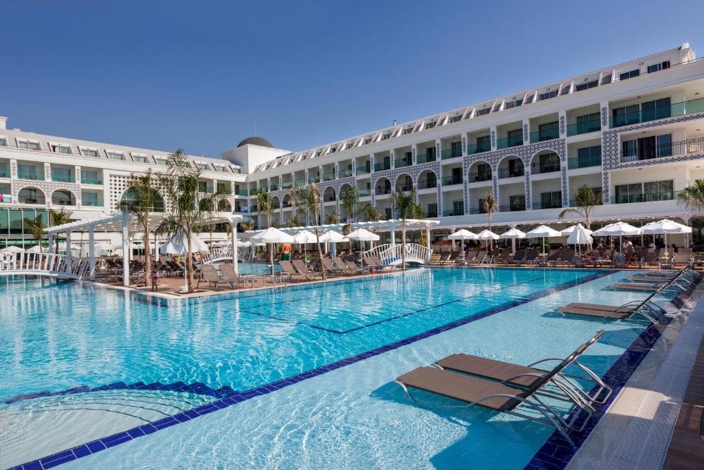 Charter Antalya - KARMIR RESORT & SPA