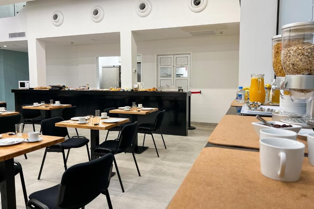 Hotel MG Poniente - 30