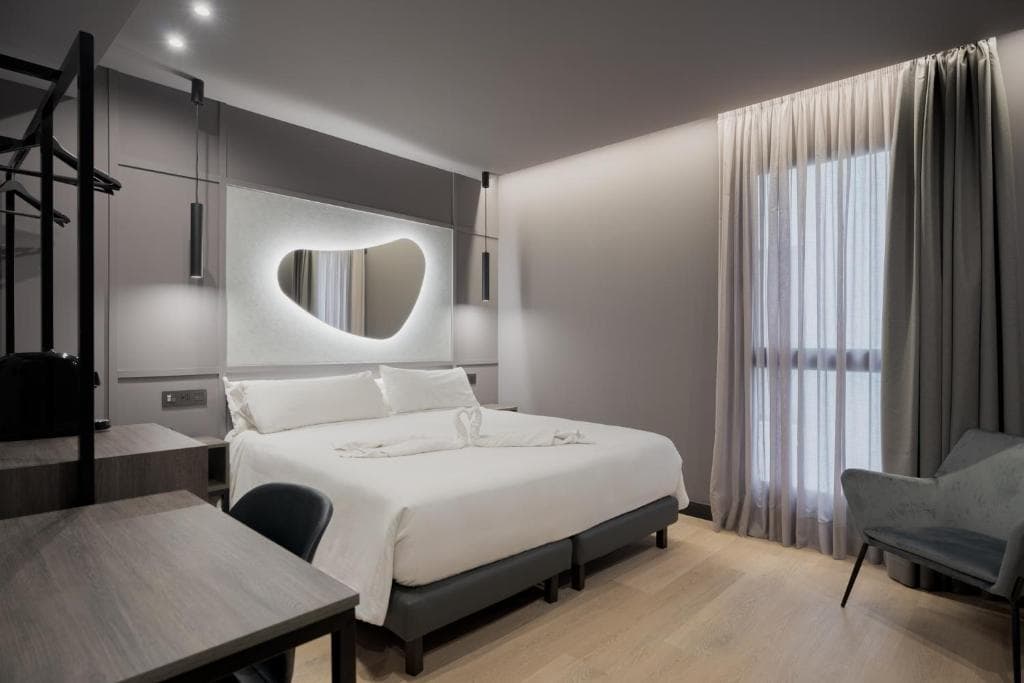 Hotel LIVVO La Escarlata - 3