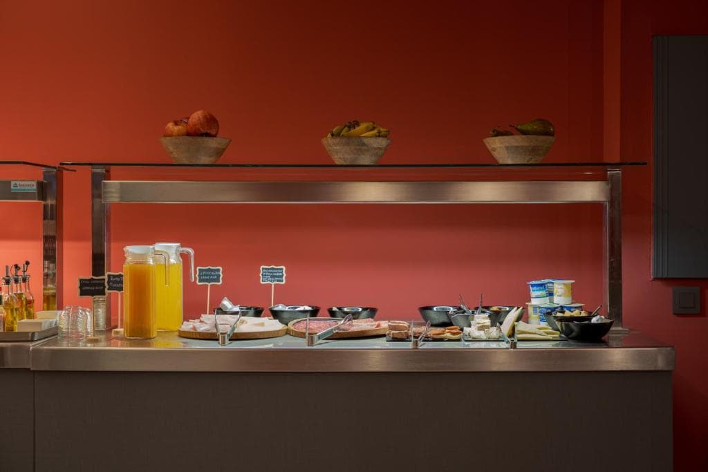 Hotel LIVVO La Escarlata - 18