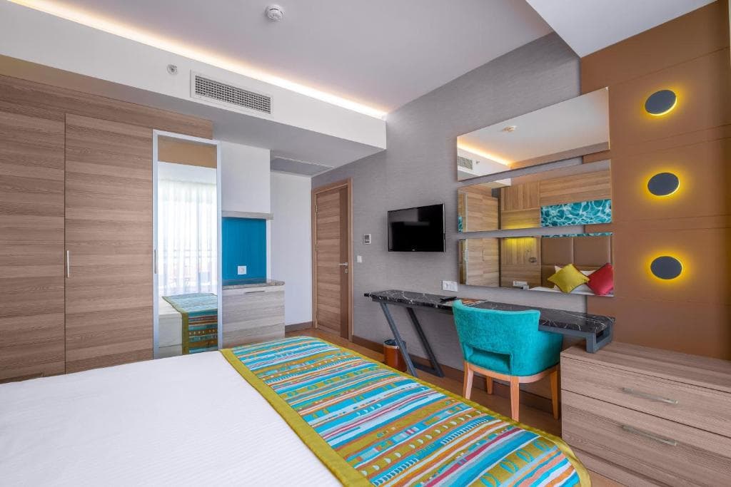 Charter Antalya - Long Beach Resort Hotel - 31