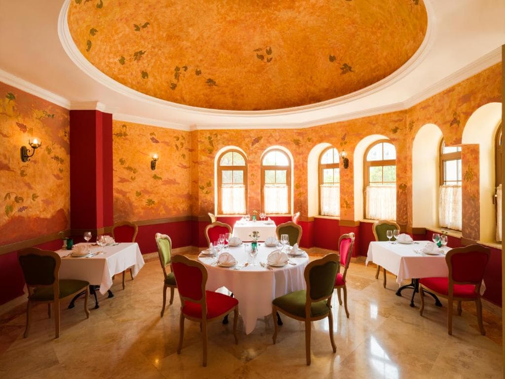 Hotel Kremlin Palace - 35