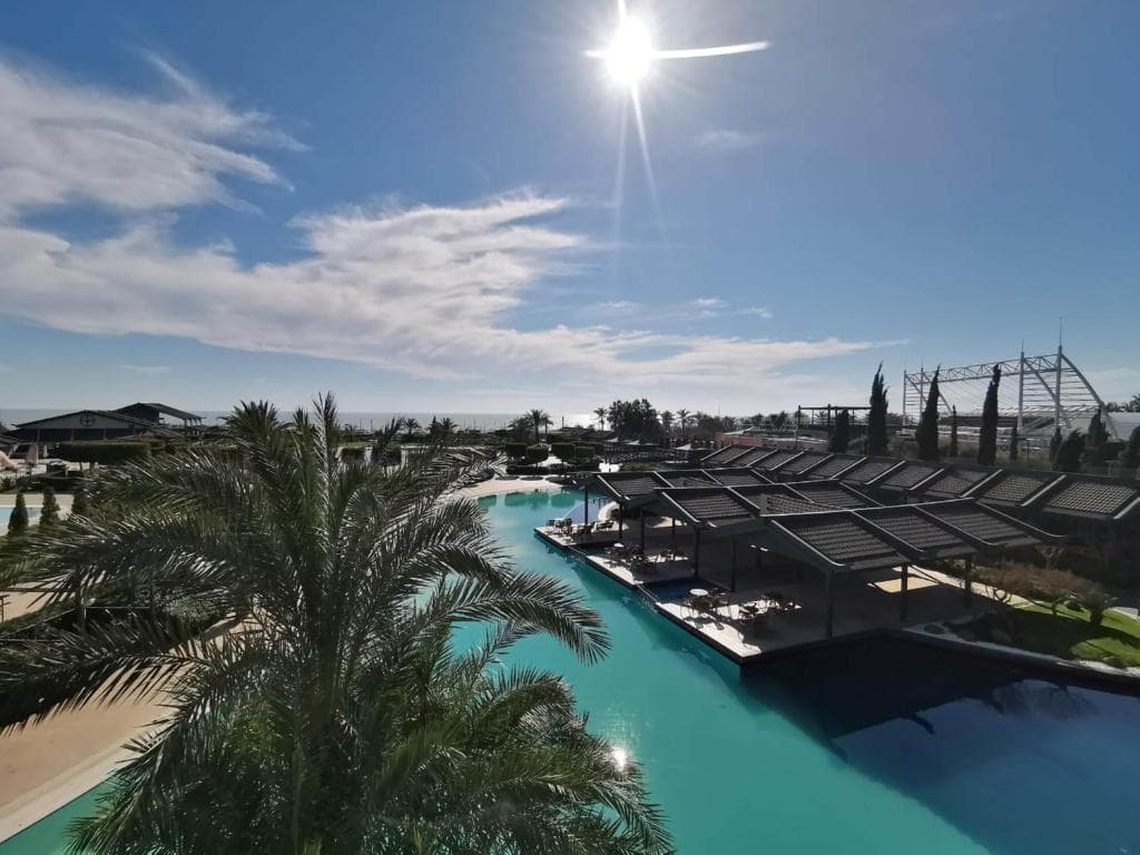 Limak Lara Deluxe Hotel & Resort - 4