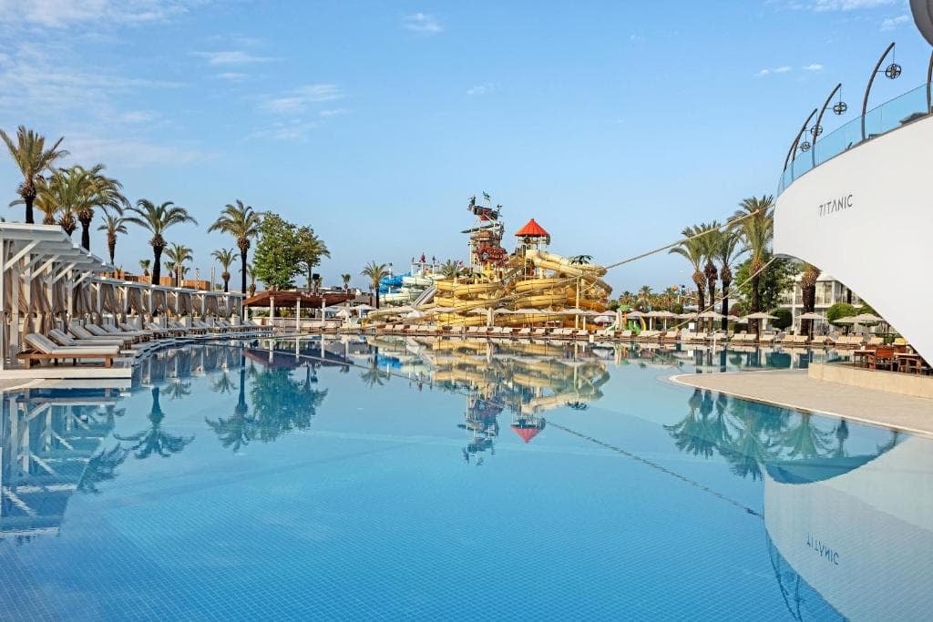 Hotel Titanic Deluxe Lara - 30