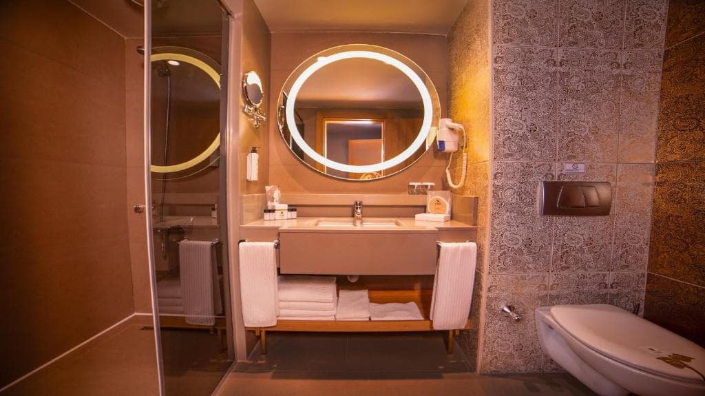 Hotel Royal Dragon - 42