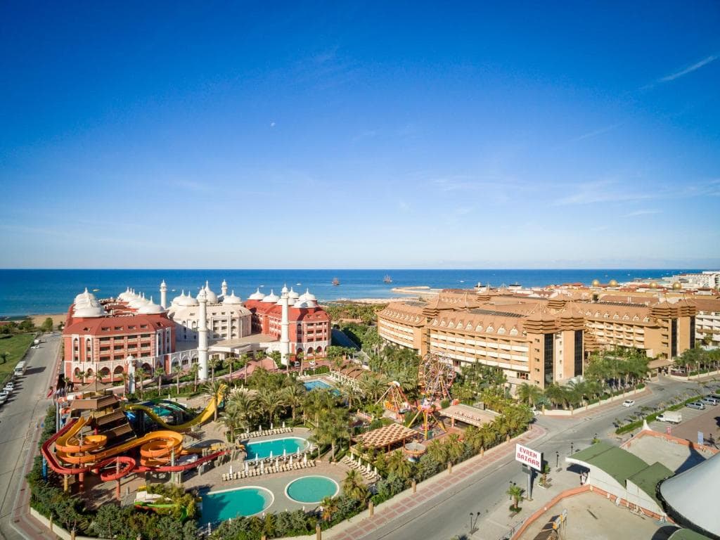 Hotel Royal Taj Mahal - 5