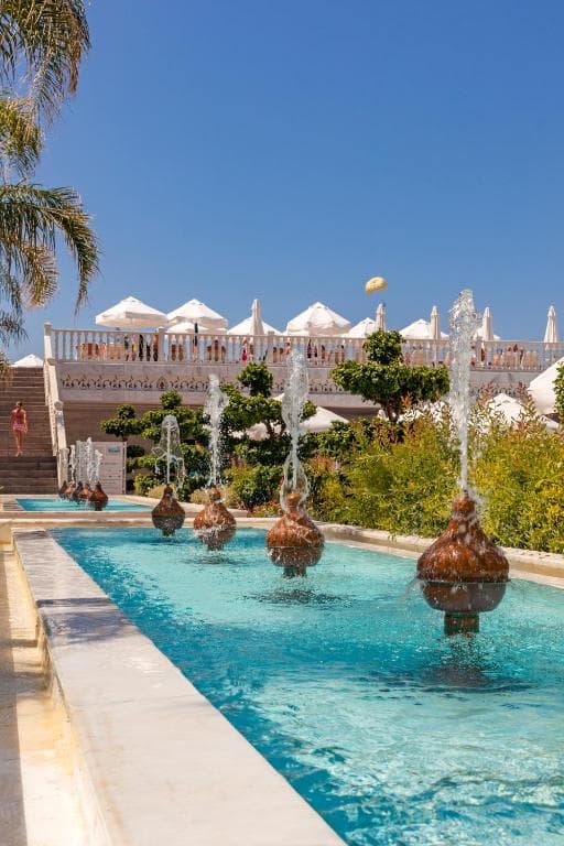 Hotel Royal Taj Mahal - 9