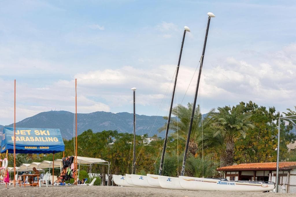 Labranda Alantur - 13