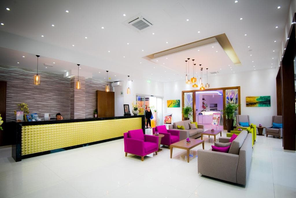 Loutsiana Deluxe Apartments - 12