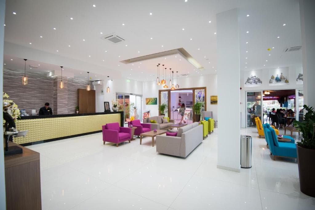 Loutsiana Deluxe Apartments - 17