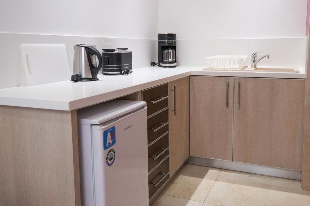 Loutsiana Deluxe Apartments - 21