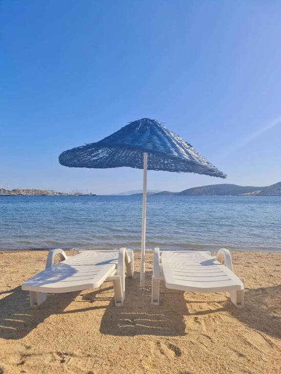 Hotel Nagi Beach - 3