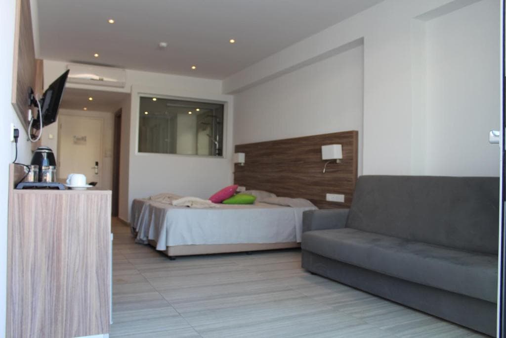 Hotel Fedrania Gardens - 35