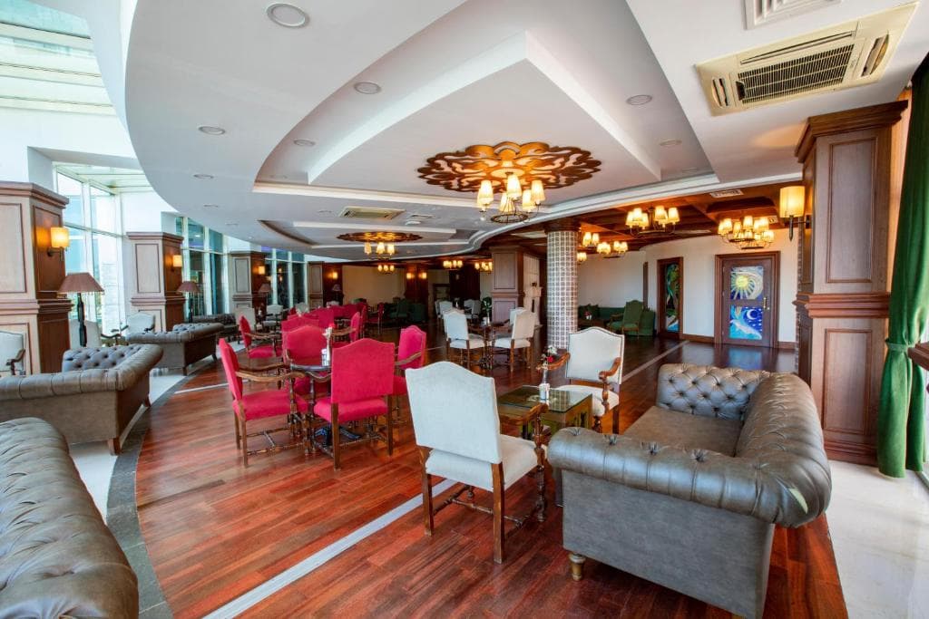 Sherwood Exclusive Lara (ex Sherwood Breezes) - 46