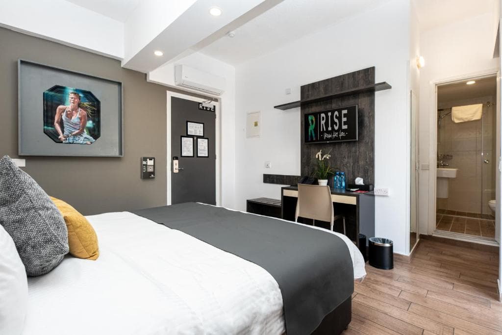 Rise Street Art Hotel - 31