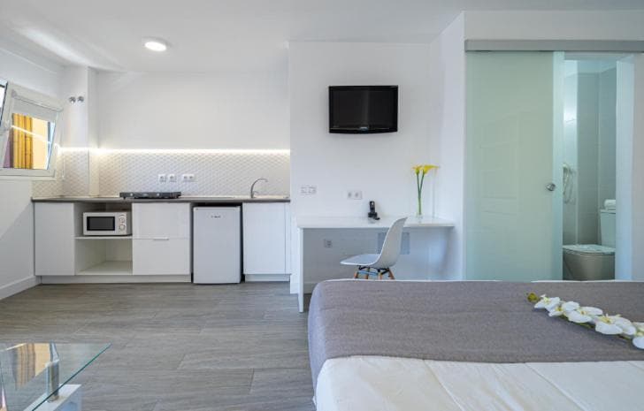 Hotel Skyview by LIVVO - 27