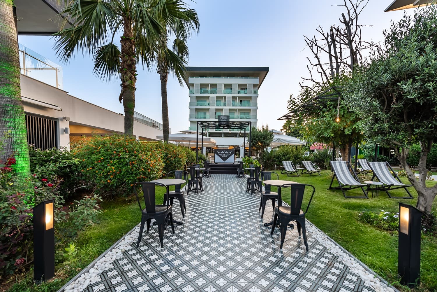 Charter Antalya - White City Resort Hotel - 2