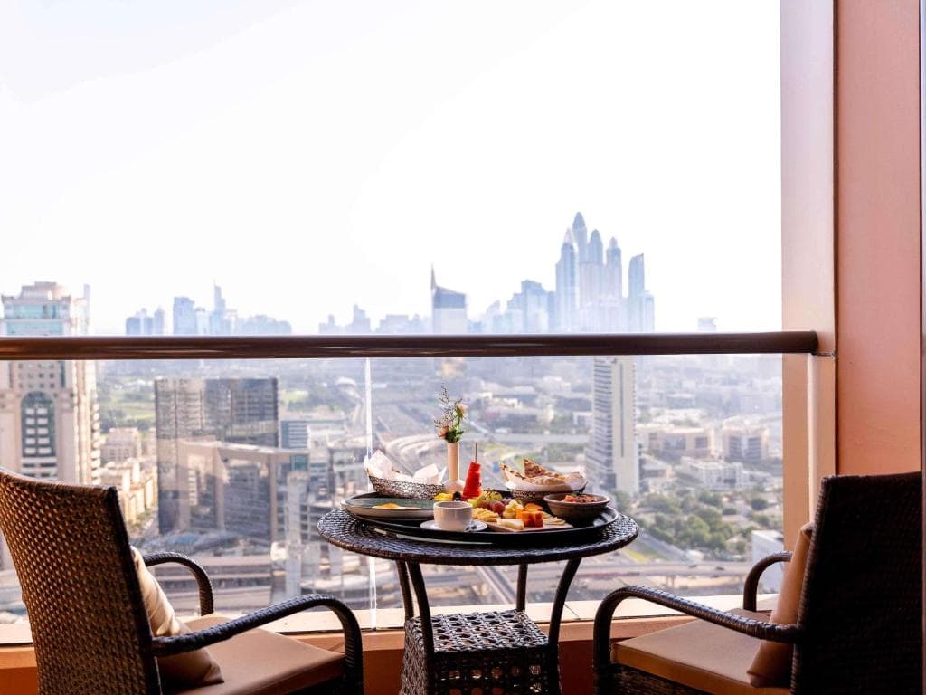 Mercure Dubai Barsha Heights Hotel Suites & Apartments