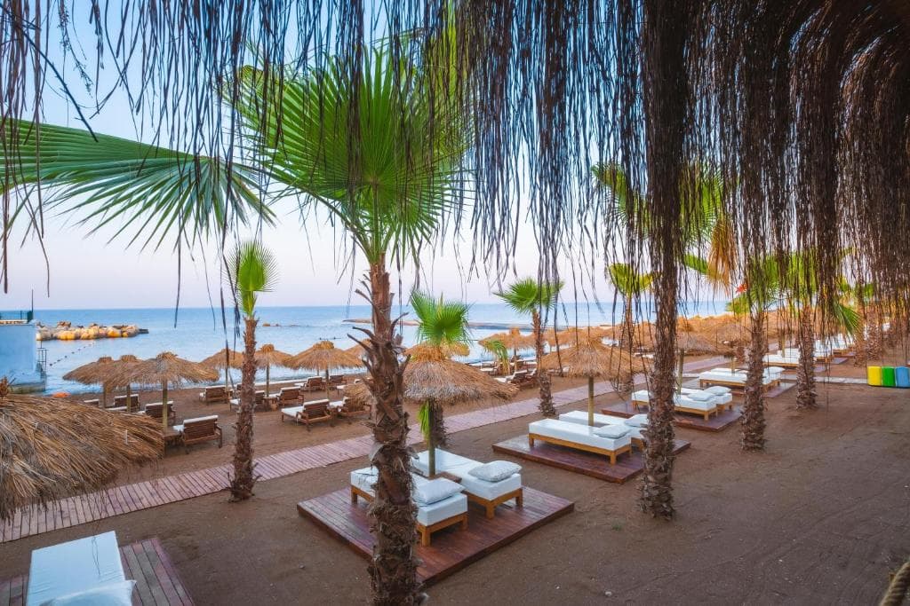 Rubi Platinum Sign - 34