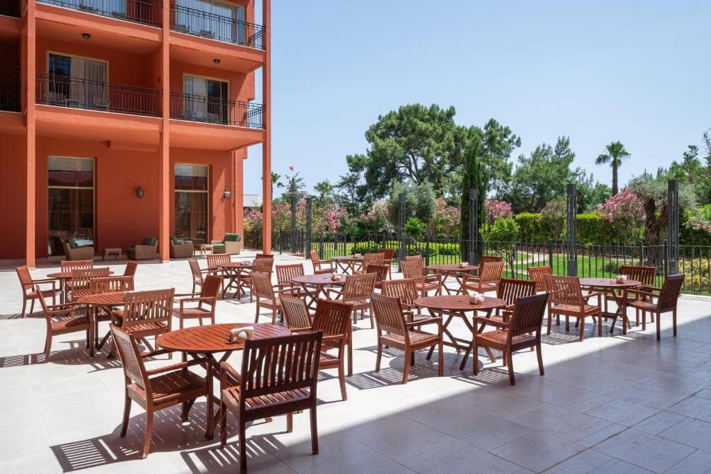 The Norm Oriental Hotel - 35