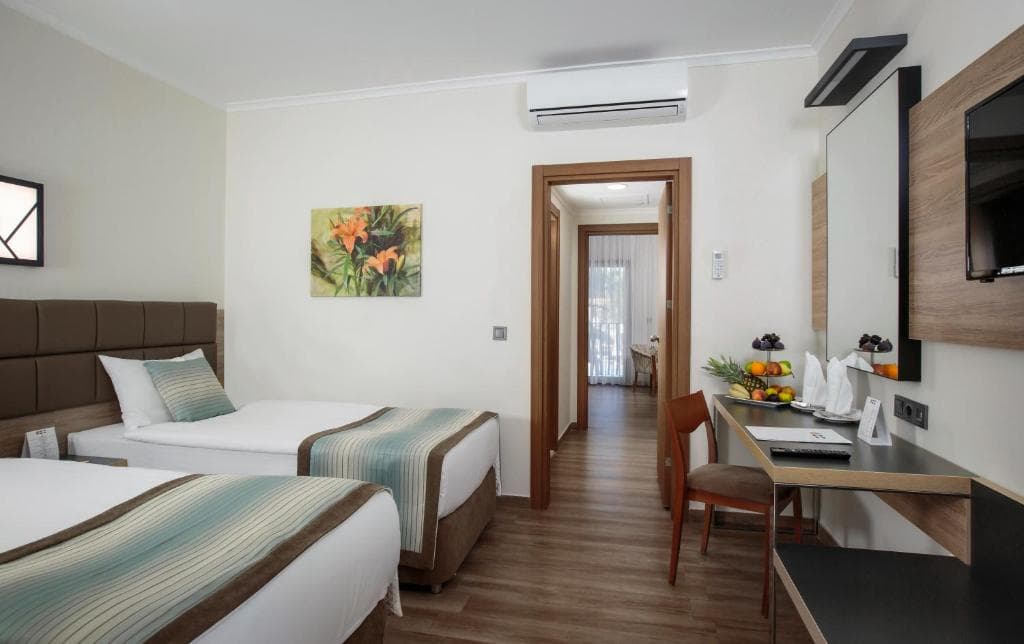 Kimeros Park Holiday Village - 8