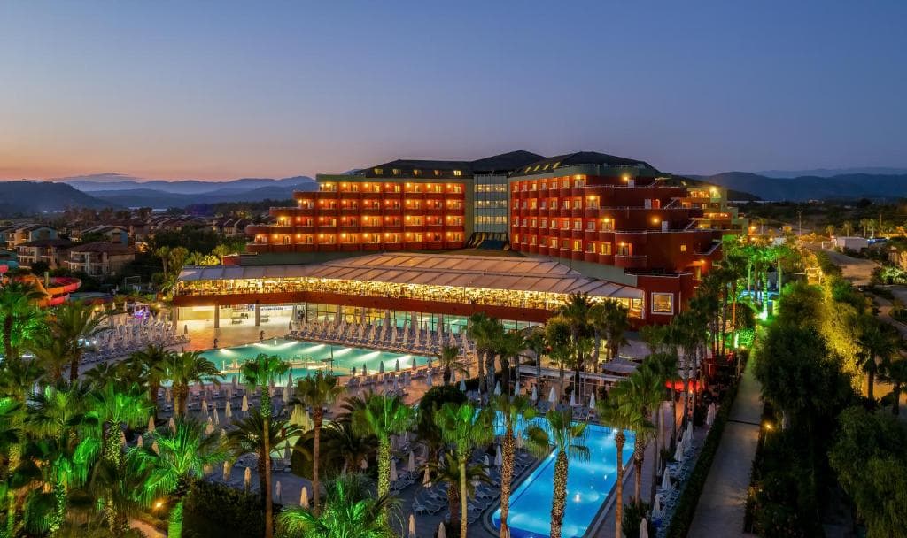 Charter Antalya - Hotel DELPHIN DELUXE