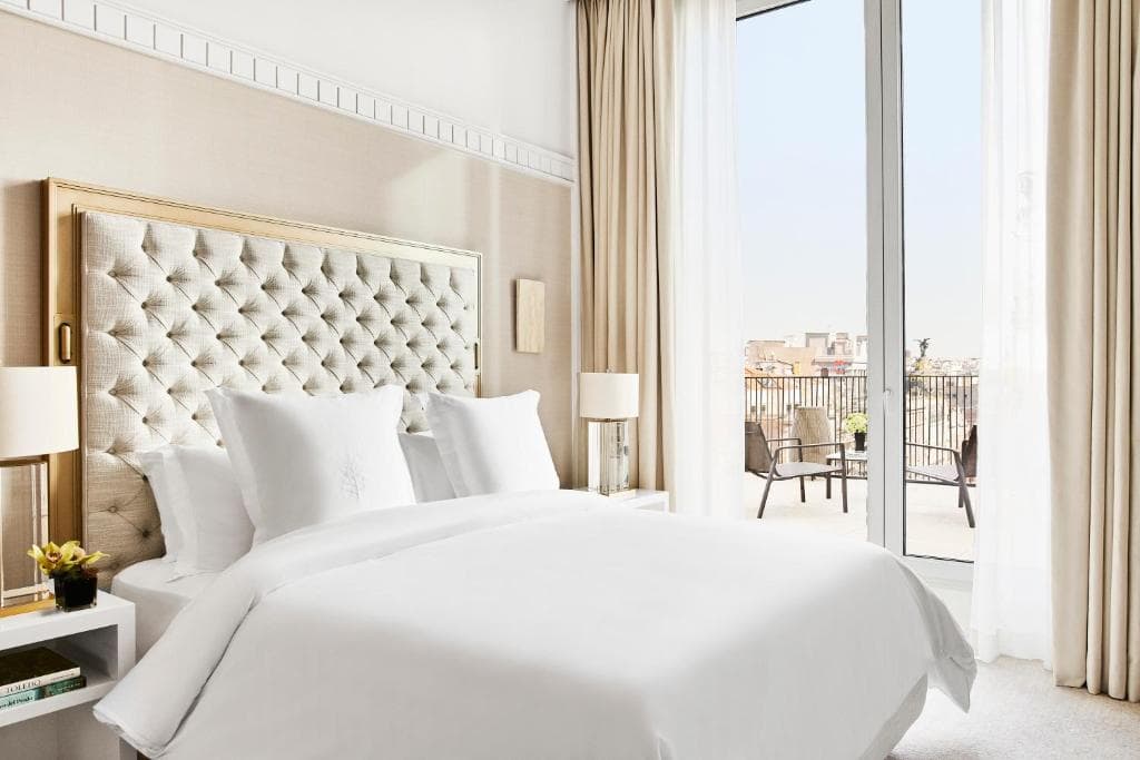 Four Seasons Hotel Madrid - 30