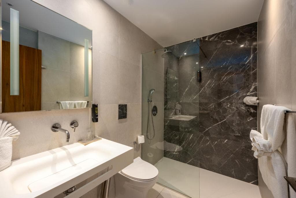 Melpo Antia Hotel & Suites - 5