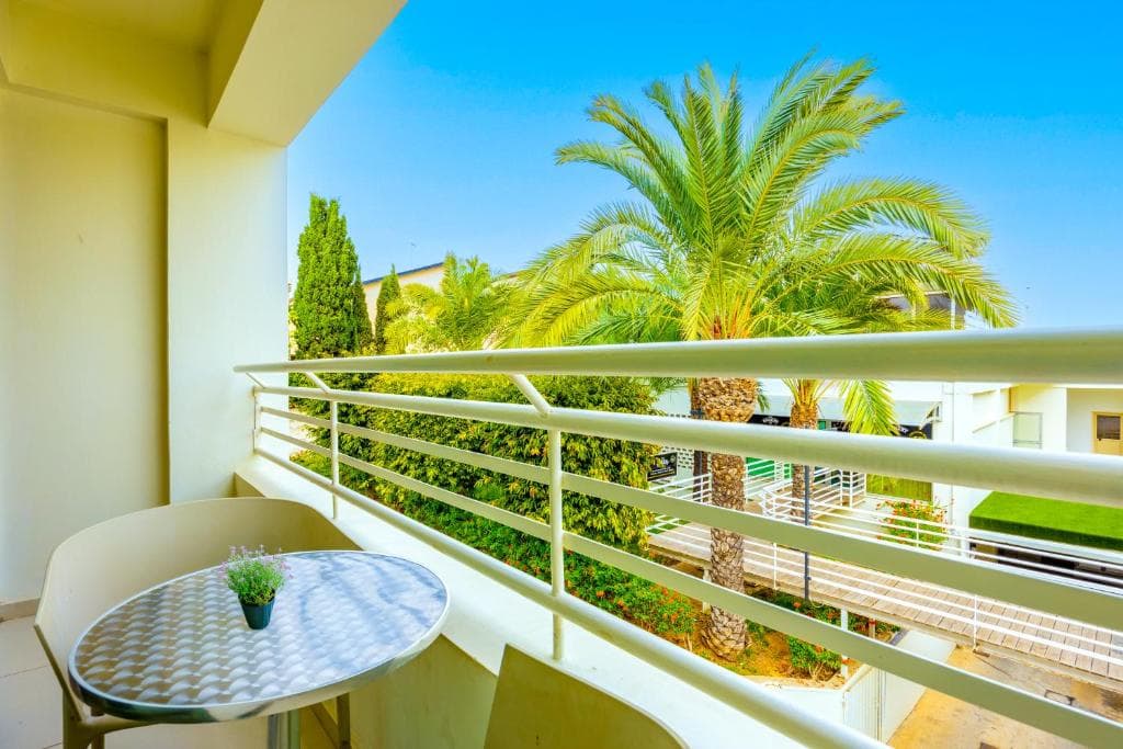 Melpo Antia Hotel & Suites - 33