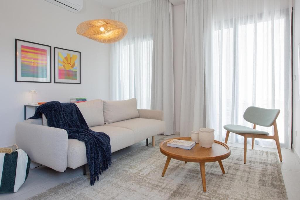 LIV & CO Suites & Villas - 20