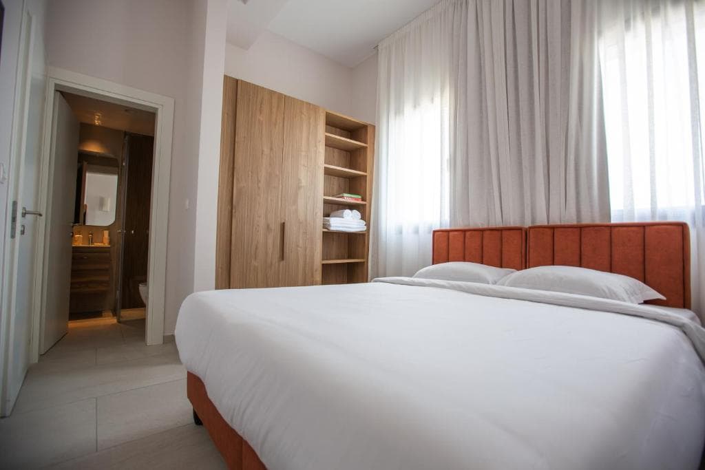 LIV & CO Suites & Villas - 21