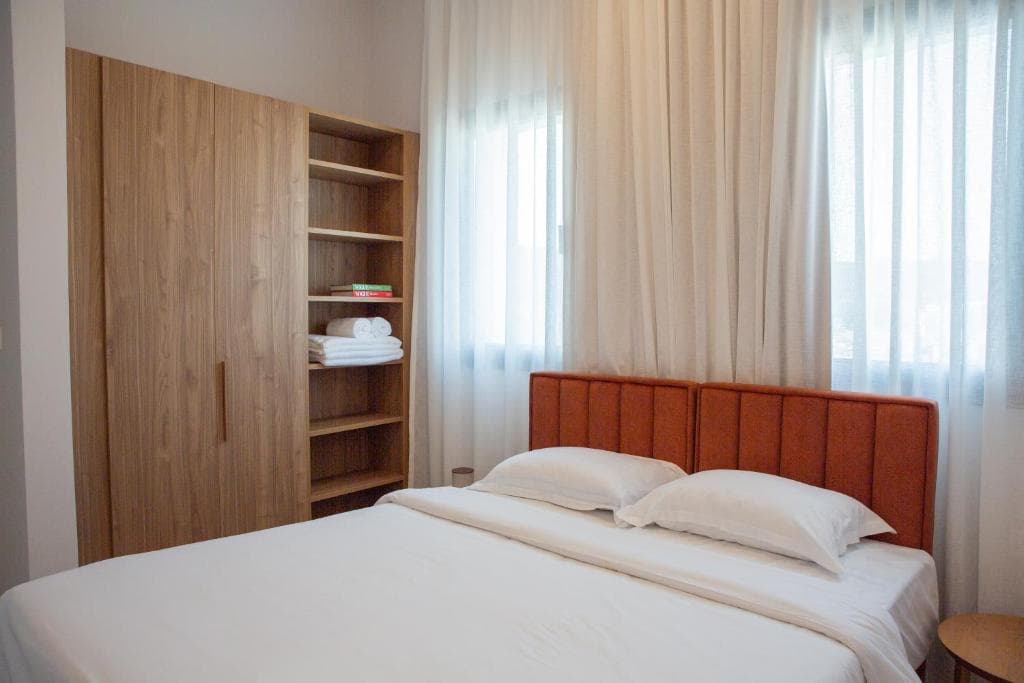 LIV & CO Suites & Villas - 25