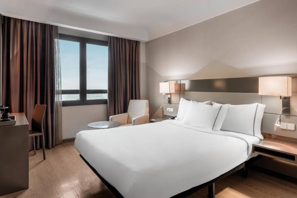 AC Hotel Iberia Las Palmas by Marriott - 17